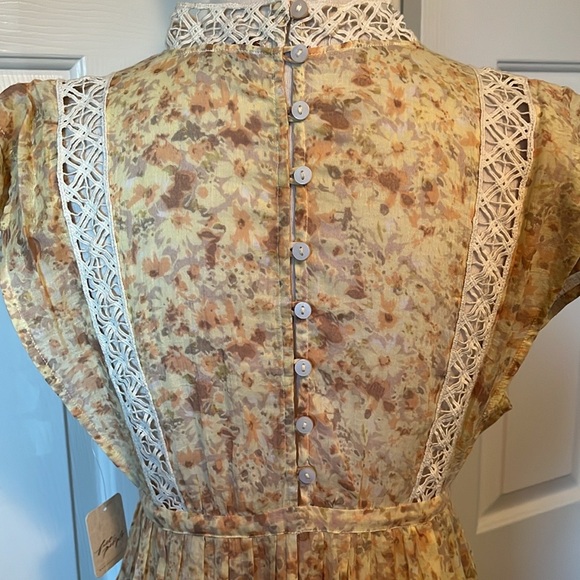 Free People Eva Tunic in Moon Combo - Picture 11 of 14